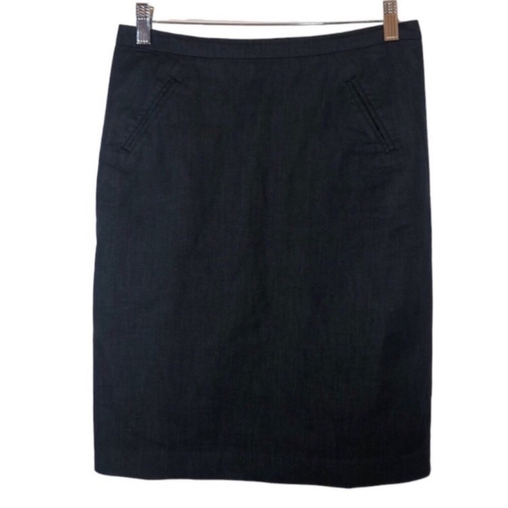 Ann Taylor LOFT Women’s Sz 4 Lined Skirt EUC Lightweight blue denim frt pockets